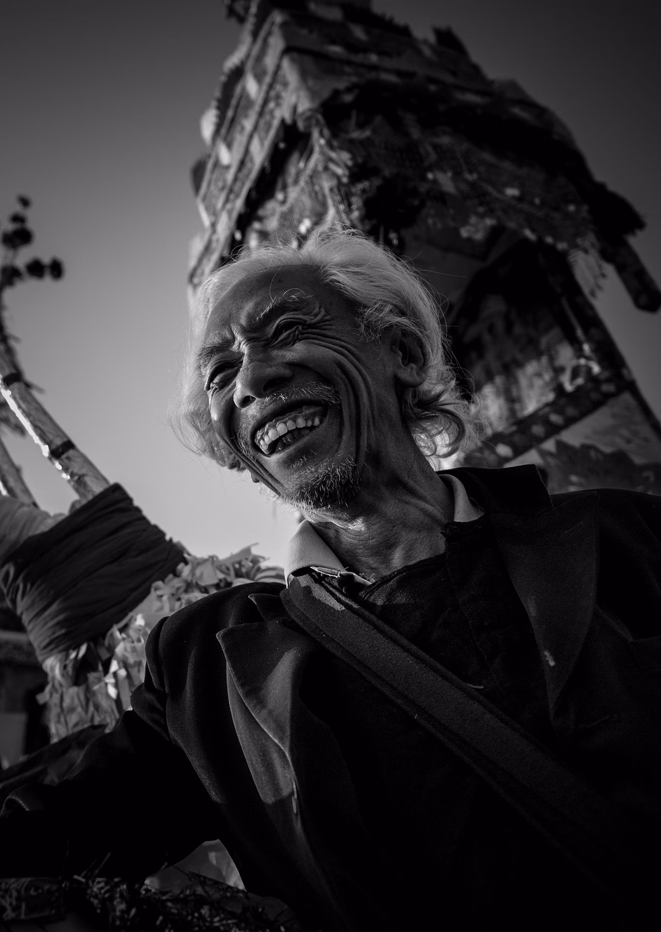 生命的尊贵，就在芸芸众生中